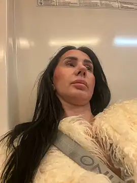 Snapshot of AnaRhodes chatting on March 10, 2025, 8:26 am AnaRhodes online show from March 10, 2025, 8:26 am