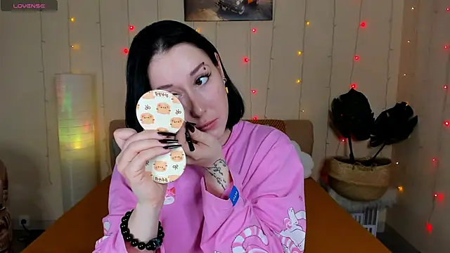 adell berry online show from February 18, 2026, 8:43 am