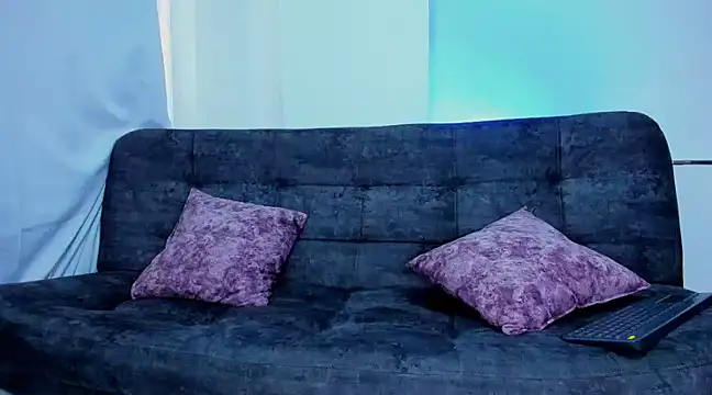 alexander collin02 online show from March 1, 2025, 3:38 pm