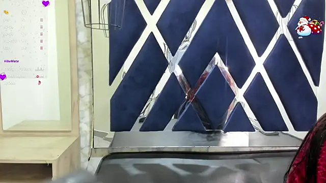  alaia collway  online show from December 24, 2024, 12:00 pm