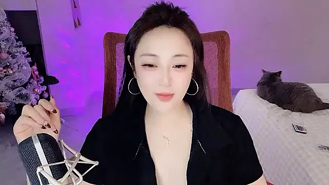 Daisy-77 online show from January 17, 2026, 6:07 am