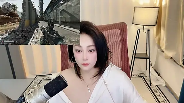Snapshot of Daisy-77 chatting on June 9, 2026, 1:45 pm Daisy-77 online show from June 9, 2026, 1:45 pm