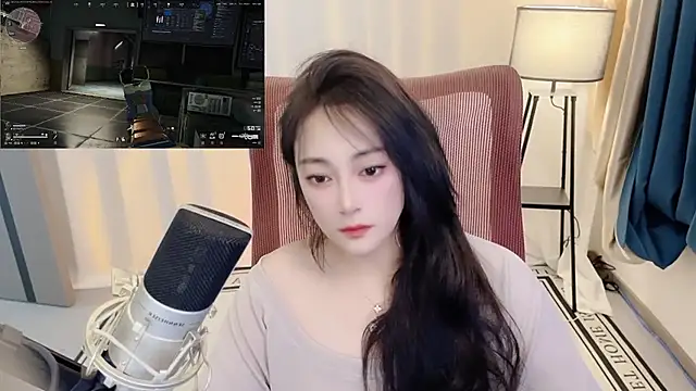 Snapshot of Daisy-77 chatting on June 12, 2026, 1:43 pm Daisy-77 online show from June 12, 2026, 1:43 pm