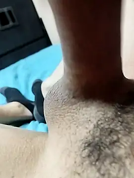 Eduardodj1977 online show from April 14, 2026, 4:29 am