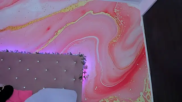 Snapshot of Daisy__rose chatting on February 15, 2025, 2:11 pm Daisy rose online show from February 15, 2025, 2:11 pm