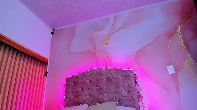 Snapshot of Daisy__rose chatting on March 17, 2025, 3:14 am Daisy rose online show from March 17, 2025, 3:14 am