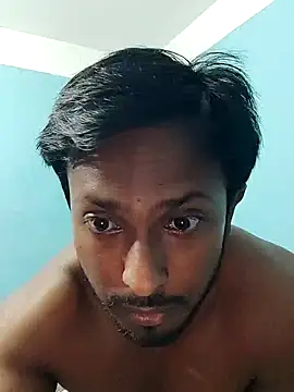 Snapshot of HunkyAriyan chatting on March 10, 2025, 2:48 pm HunkyAriyan online show from March 10, 2025, 2:48 pm