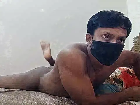 HunkyAriyan online show from November 10, 2025, 10:36 am