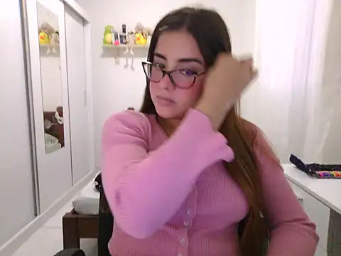 maliamiller online show from May 27, 2026, 8:39 pm