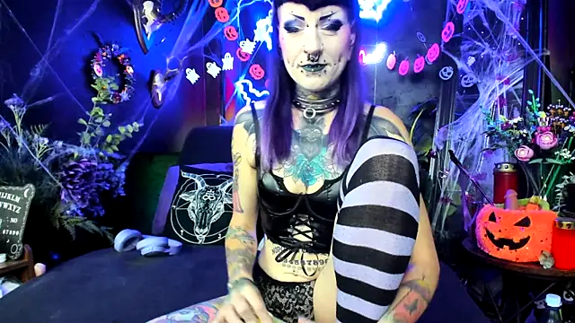 Purple Coffin666 online show from October 28, 2025, 11:03 am