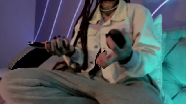 Snapshot of Evangeline_bell chatting on January 9, 2025, 12:09 pm Evangeline bell online show from January 9, 2025, 12:09 pm