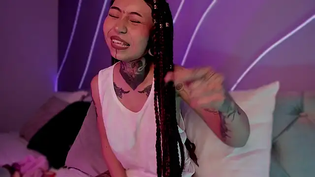 Snapshot of Evangeline_bell chatting on January 11, 2025, 3:52 pm Evangeline bell online show from January 11, 2025, 3:52 pm