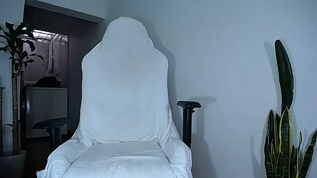 diamond black00 online show from February 25, 2025, 10:18 pm