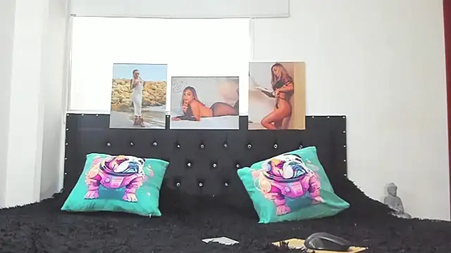 Snapshot of doll_celeste20 chatting on February 13, 2025, 7:52 pm doll celeste20 online show from February 13, 2025, 7:52 pm