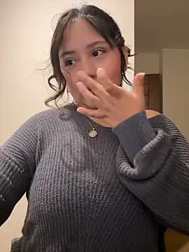 kittyfresita online show from November 13, 2025, 2:10 am