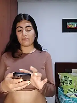 miakhalifaaa  online show from July 17, 2026, 11:53 pm