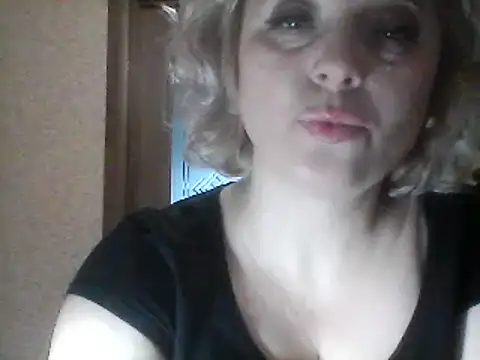 SweetCandy356 online show from March 7, 2026, 2:36 pm