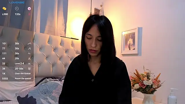 Snapshot of savagequeenbee7 chatting on January 15, 2025, 2:35 pm savagequeenbee7 online show from January 15, 2025, 2:35 pm
