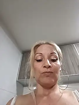 Fenix 528 online show from January 26, 2025, 12:05 am