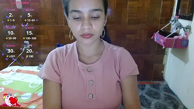 Mia brunette26 online show from February 23, 2025, 3:13 am