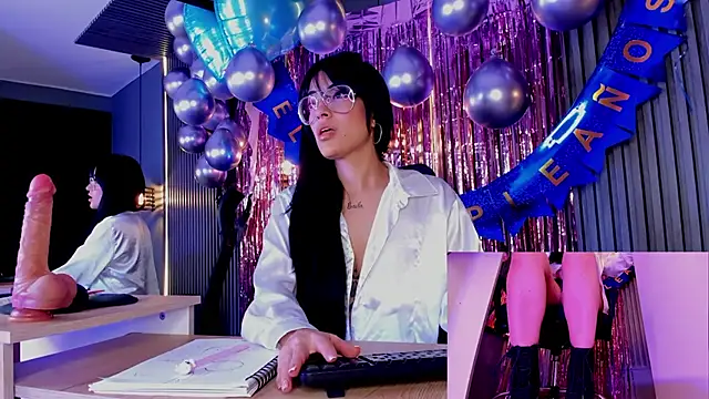 aura-baker online show from March 8, 2025, 12:30 pm