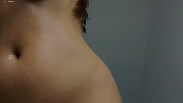 aryamirelle online show from March 16, 2025, 1:07 am