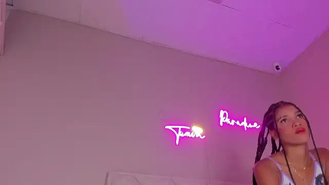 Snapshot of dani_skinny_ chatting on September 15, 2025, 11:54 am dani skinny online show from September 15, 2025, 11:54 am