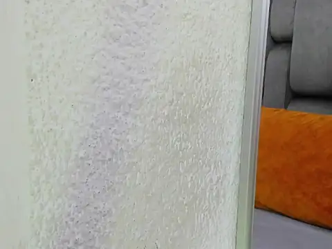 JESSYCORTES online show from April 5, 2026, 7:16 am