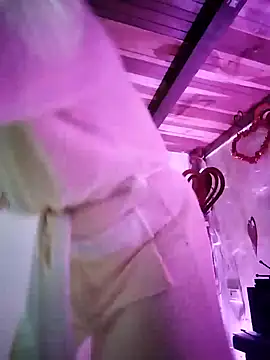 SophiaWeestt99 online show from February 23, 2025, 1:24 am