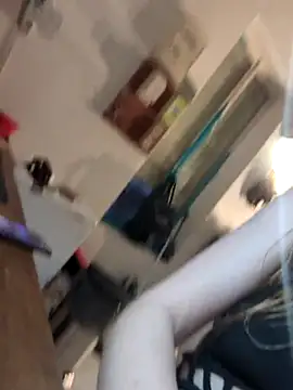 ElektrikFrancaise online show from December 21, 2025, 4:03 pm