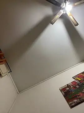 Babyj9898 online show from February 3, 2026, 8:14 pm