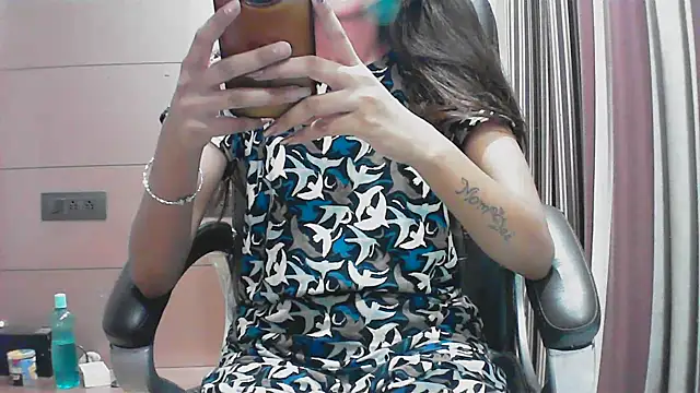 Snapshot of collage_hoty chatting on September 16, 2025, 4:52 pm collage hoty online show from September 16, 2025, 4:52 pm