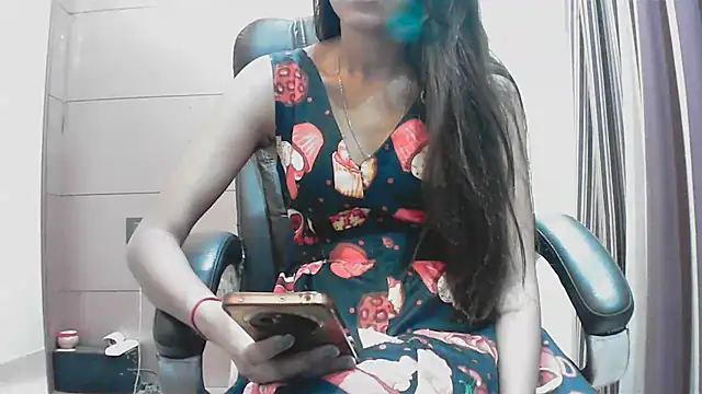 Snapshot of collage_hoty chatting on October 11, 2025, 4:38 pm collage hoty online show from October 11, 2025, 4:38 pm