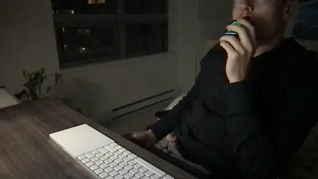 Gingerbushguy online show from December 2, 2024, 7:03 am