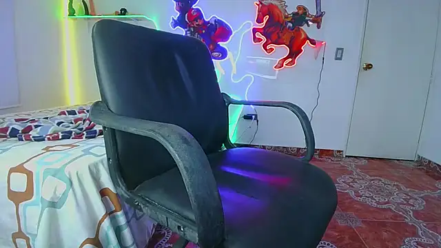 sweetie tsgirl  online show from December 11, 2024, 3:24 am