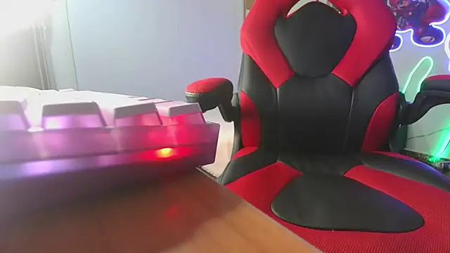 sweetie tsgirl  online show from January 9, 2025, 7:31 am