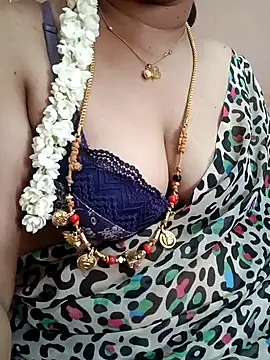 gaurika18 online show from February 24, 2025, 9:10 am