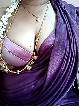 gaurika18 online show from March 5, 2025, 7:38 am