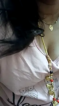 gaurika18 online show from March 9, 2025, 11:46 pm