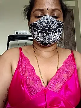 gaurika18 online show from March 12, 2026, 5:57 am