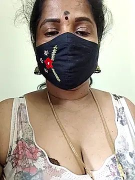 gaurika18 online show from May 1, 2026, 9:36 am