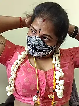 Snapshot of gaurika18 chatting on May 17, 2026, 6:44 am gaurika18 online show from May 17, 2026, 6:44 am