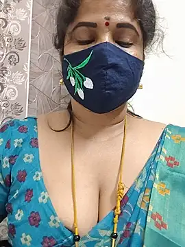 Snapshot of gaurika18 chatting on June 15, 2026, 5:15 pm gaurika18 online show from June 15, 2026, 5:15 pm