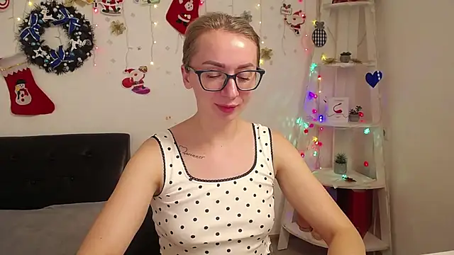 VasilisaSii online show from January 13, 2025, 3:26 pm