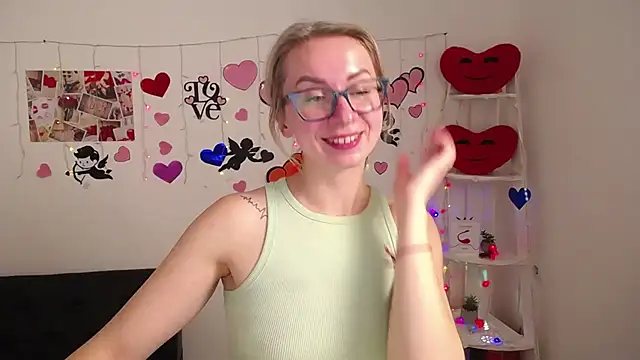 VasilisaSii online show from February 3, 2025, 9:30 am