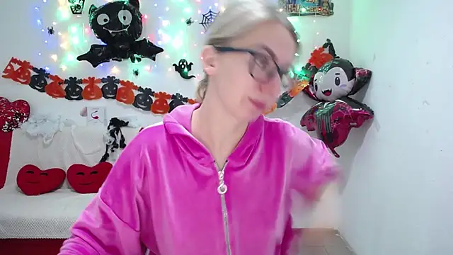 VasilisaSii online show from October 20, 2025, 5:08 am