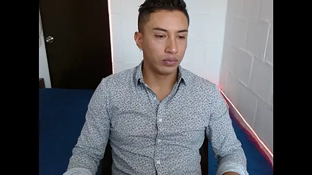 Snapshot of Davixx258 chatting on February 5, 2025, 2:05 pm Davixx258 online show from February 5, 2025, 2:05 pm