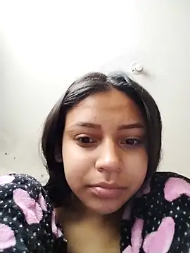 Snapshot of emma_ambar chatting on October 10, 2025, 4:39 pm emma ambar online show from October 10, 2025, 4:39 pm