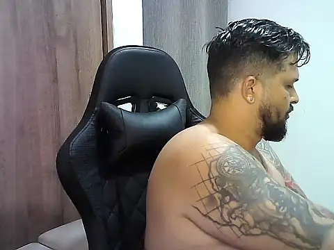 tupapito00 online show from March 20, 2026, 7:02 am