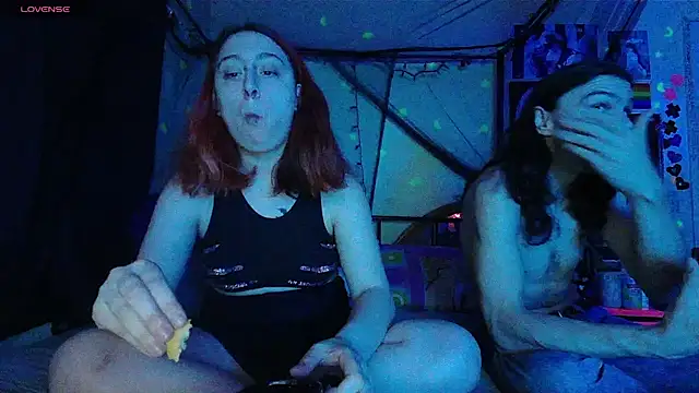 Snapshot of NovaLove2002 chatting on January 20, 2025, 3:59 am NovaLove2002 online show from January 20, 2025, 3:59 am